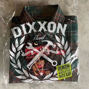 NWT Dixxon Youth Mistletoe Flannel